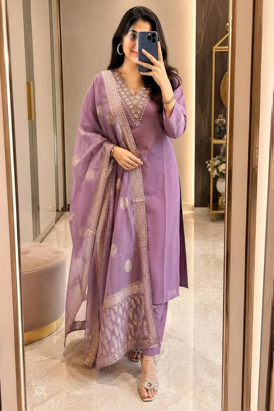 Lavender Embroidered 3-Piece Suit Set